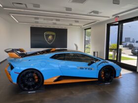 2022 Lamborghini STO