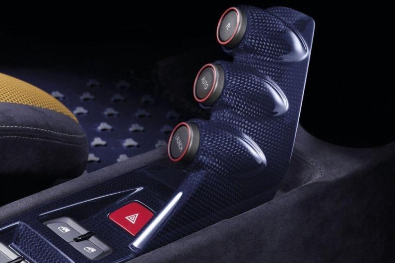 
								2015 Ferrari 458 Speciale A full									